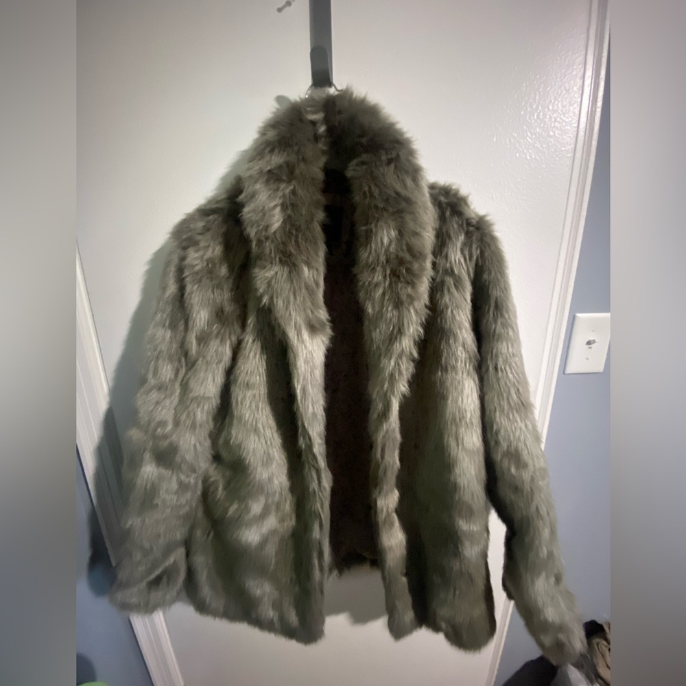 Forever 21 Gray Faux Fur Teddy Jacket